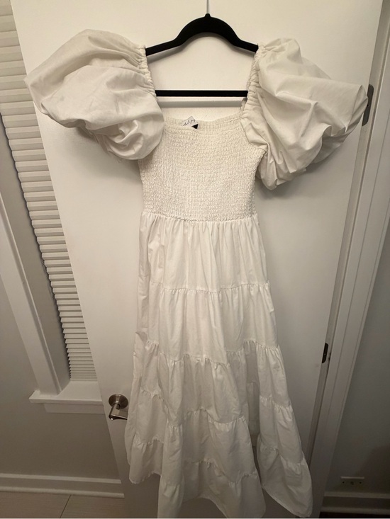 Petal & Pup Dresses & Skirts - Petal & Pup White Puff-Sleeve Smocked Maxi Dress